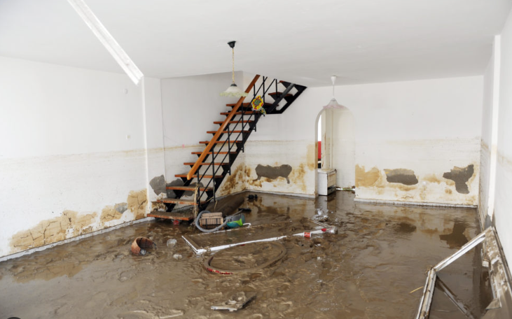 Pièce sinistrée après dégât des eaux